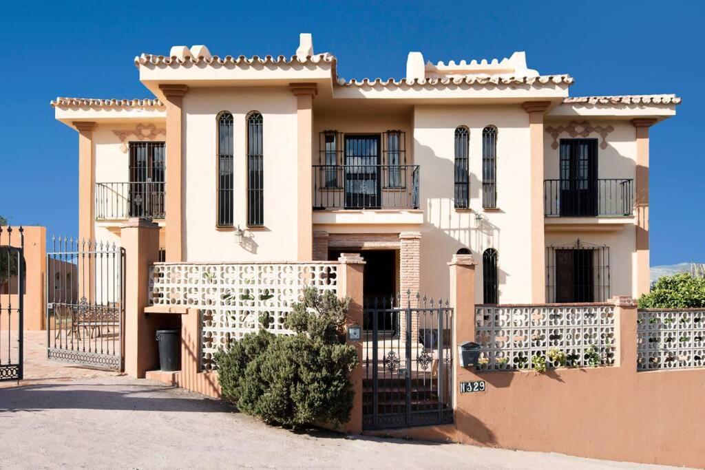 Preciosa Villa Con Gran Piscina Y Fabulosas Vistas Alhaurín de la Torre Exteriér fotografie